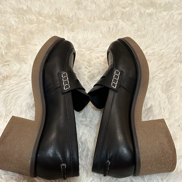 Boden Navy Chunky Heel Loafer - Picture 6 of 10